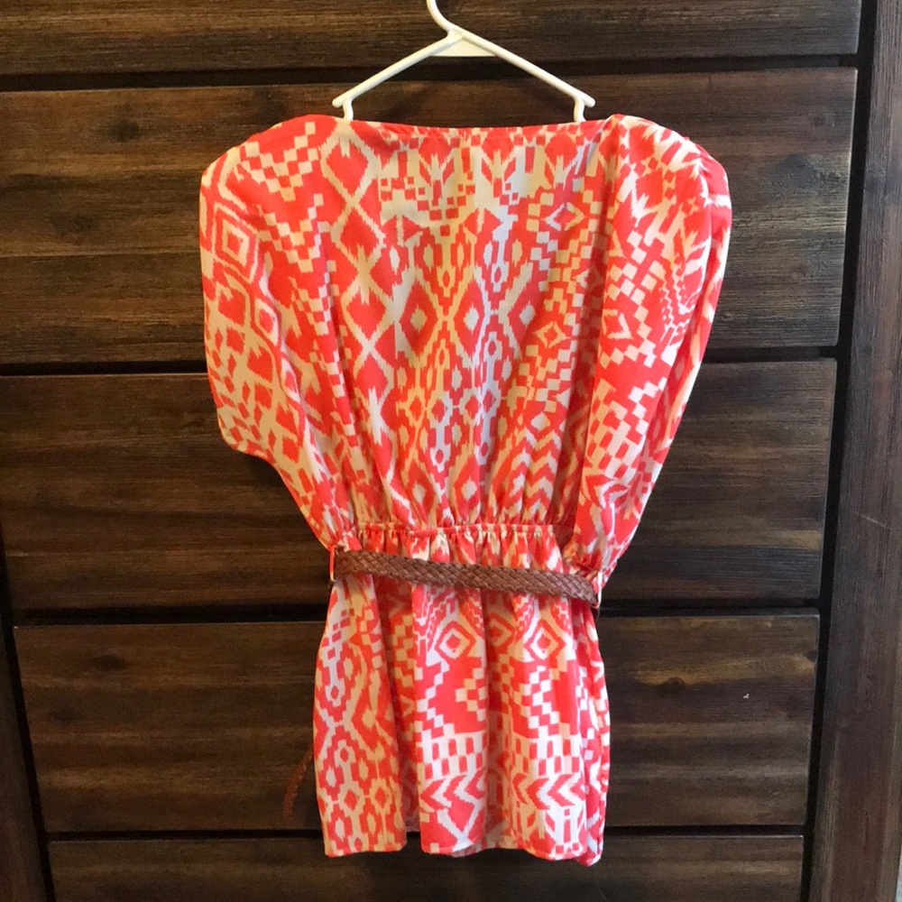 Fun, Aztec pattern blouse - Picture 2 of 2